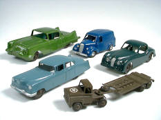 DINKY TOYS  DIVERS (5)