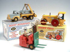 DINKY TOYS (FRANCE) (3)