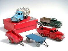 DINKY TOYS (FRANCE) (5)