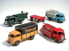 DINKY TOYS (FRANCE) (5)