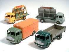 DINKY TOYS (FRANCE) (4)