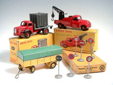 DINKY TOYS FRANCE (4)