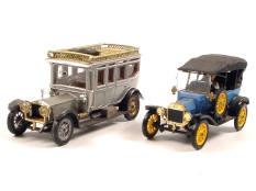 CORGI TOYS (GB) (2)