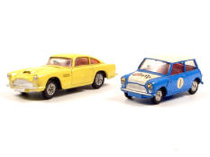 CORGI TOYS (GB) (2)