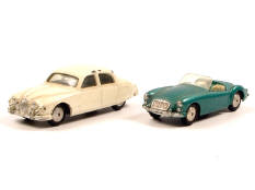 CORGI TOYS (GB) (2)