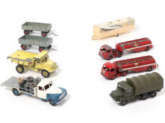 DINKY TOYS (8)