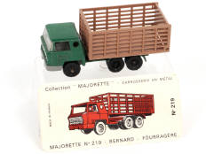 MAJORETTE (FRANCE) (1)