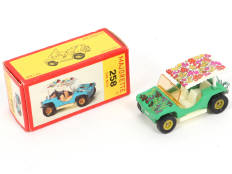 MAJORETTE (FRANCE) (1)