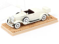 ELEGANCE (FRANCE) (1)