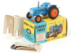 CORGI TOYS (GB) (1)