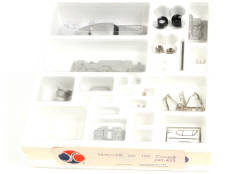 A.M.R. - X (FRANCE) (1)