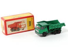 MAJORETTE (FRANCE) (1)