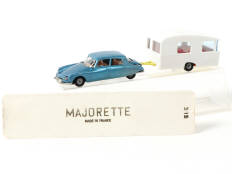 MAJORETTE (FRANCE) (1)