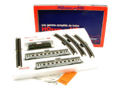 HORNBY 'HO' (1)
