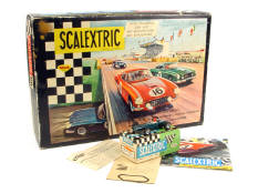 SCALEXTRIC (2)