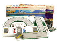 ARNOLD (GERMANY) (3)