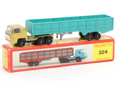 MAJORETTE (FRANCE) (1)