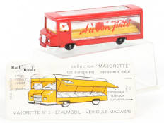 MAJORETTE (FRANCE) (1)