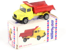 MAJORETTE (FRANCE) (1)