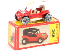 MAJORETTE (FRANCE) (1)