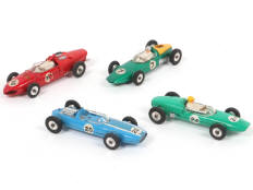 DINKY TOYS (GB) (4)