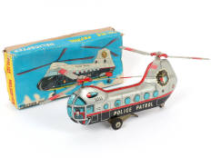 YANOMAN TOY (JAPON) (1)