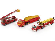 CORGI TOYS (GB) (3)