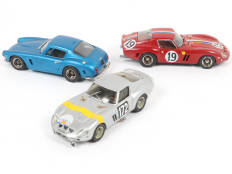 A.M.R. - X (FRANCE) (3)