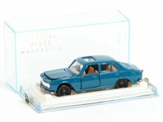 MAJORETTE (FRANCE) (1)