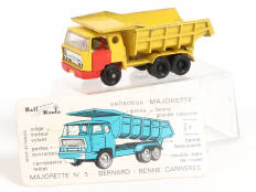 MAJORETTE (FRANCE) (1)