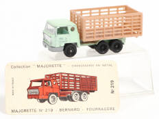 MAJORETTE (FRANCE) (1)