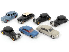 DINKY TOYS (FRANCE) (7)