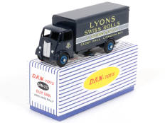 DAN-TOYS (FRANCE) (1)