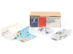 A.M.R. - X (FRANCE) (1)