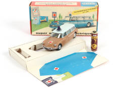 C.I.J. (FRANCE) (1)