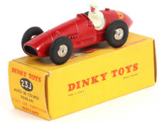 DINKY TOYS (FRANCE) (1)