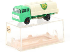 MAJORETTE (FRANCE) (1)