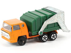 MAJORETTE (FRANCE) (1)