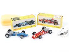 DINKY TOYS (FRANCE) (2)