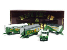 WORLD OF MINIATURES (GB) (1)