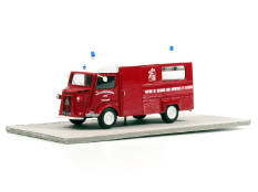PARADE (FRANCE) (1)