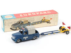 C.I.J. (FRANCE) (1)