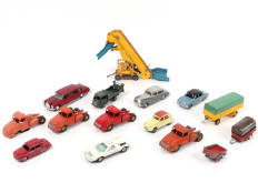 DINKY TOYS (15)