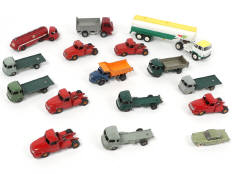 DINKY TOYS (FRANCE) (16)