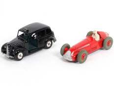 DINKY TOYS (GB) (2)