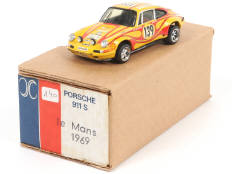 A.M.R. - X (FRANCE) (1)