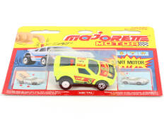 MAJORETTE (FRANCE) (1)