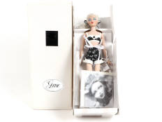 ASHTON DRAKE GALLERIES (USA) (1)