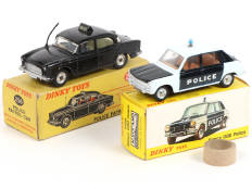 DINKY TOYS (2)