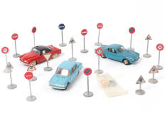 DINKY TOYS (FRANCE) (3)